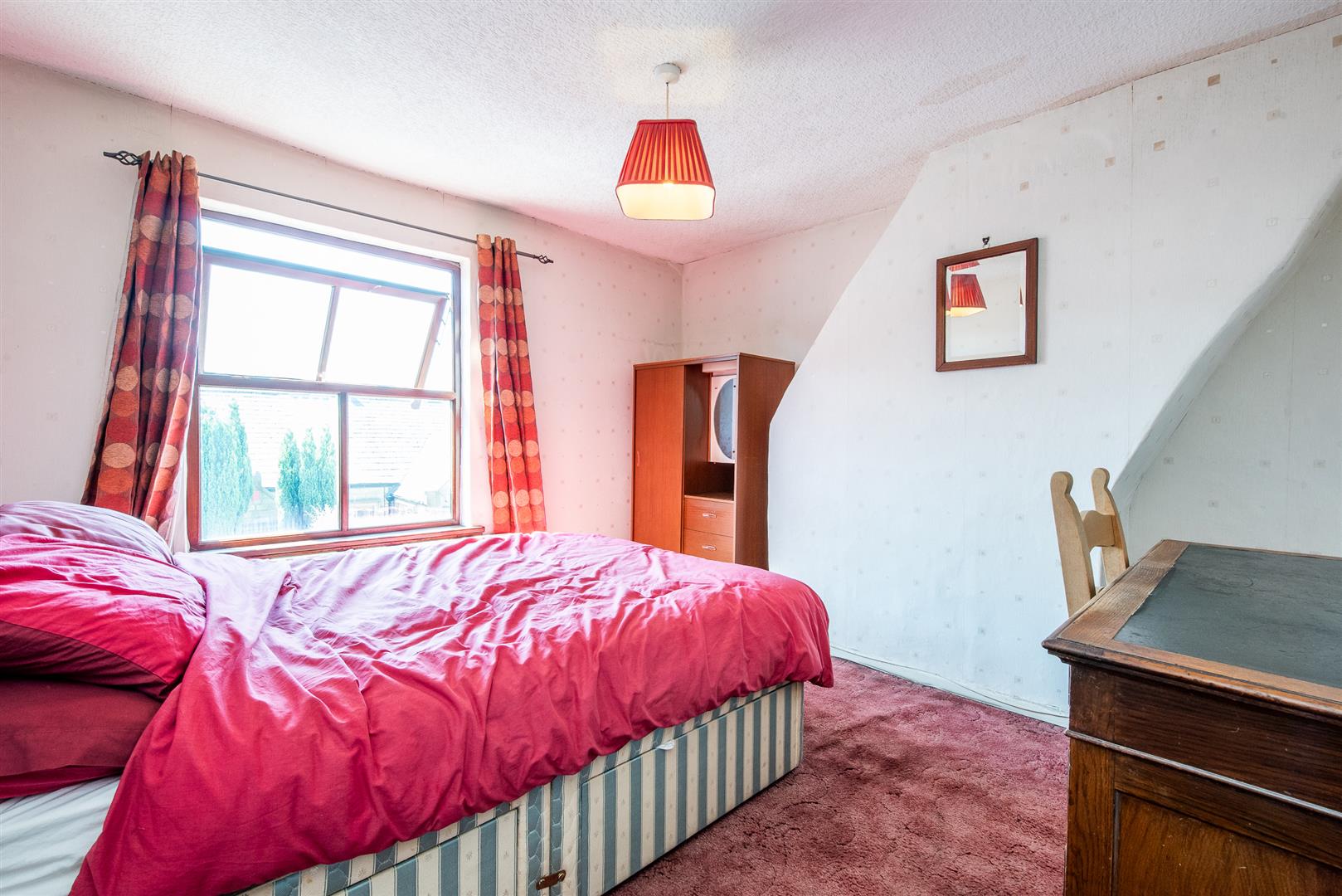 Fox Lane, Leyland